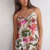 Imaginary Journey Top van Viscose Satijn
