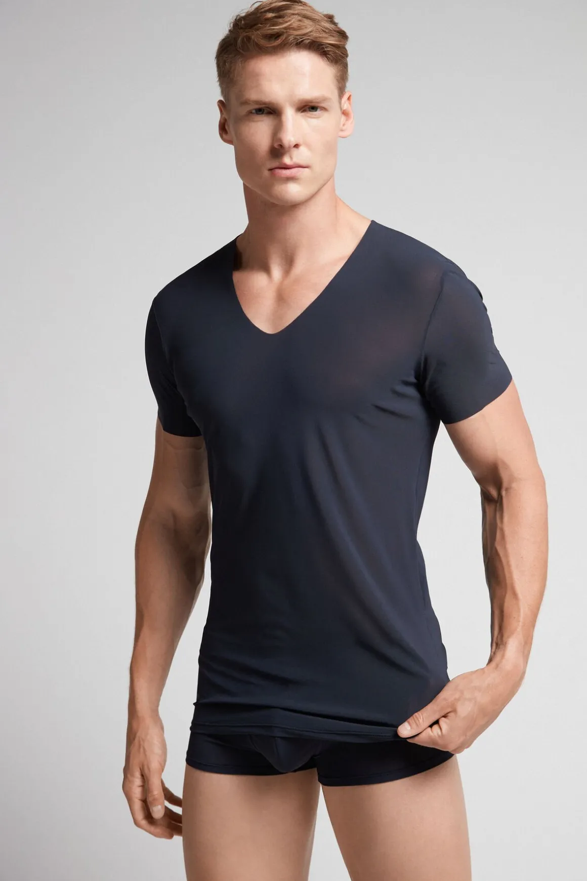 Micromesh Top met Raw-edge