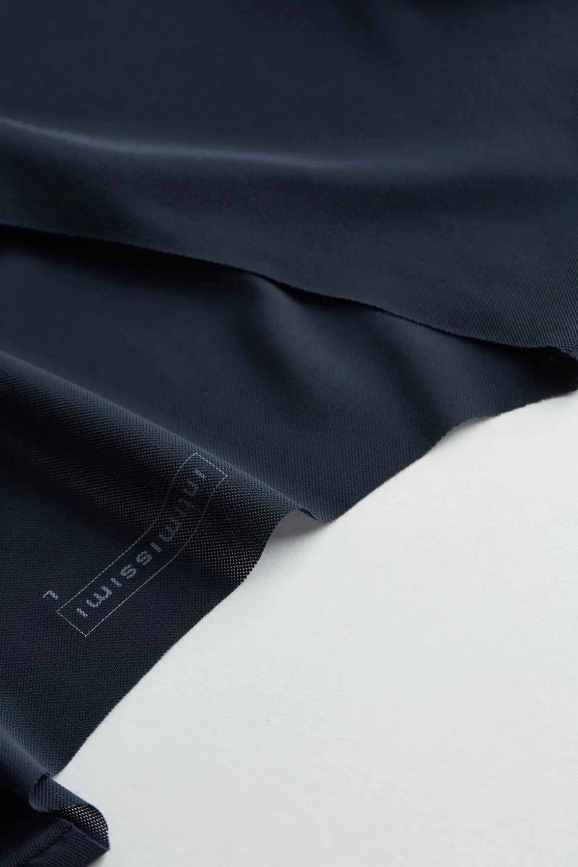Micromesh Top met Raw-edge