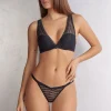 More Amore Brazilian in Jaren '80-Stijl
