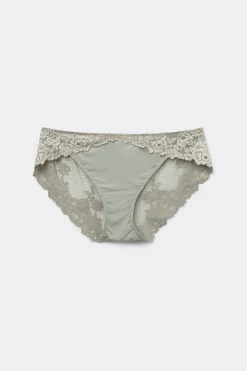 Pretty Flowers Slip