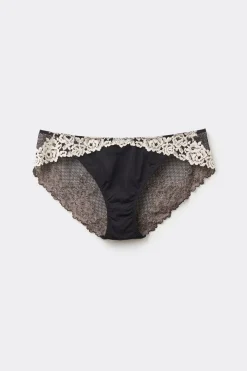 Pretty Flowers Slip