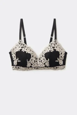 Pretty Flowers Triangle-BH Tiziana