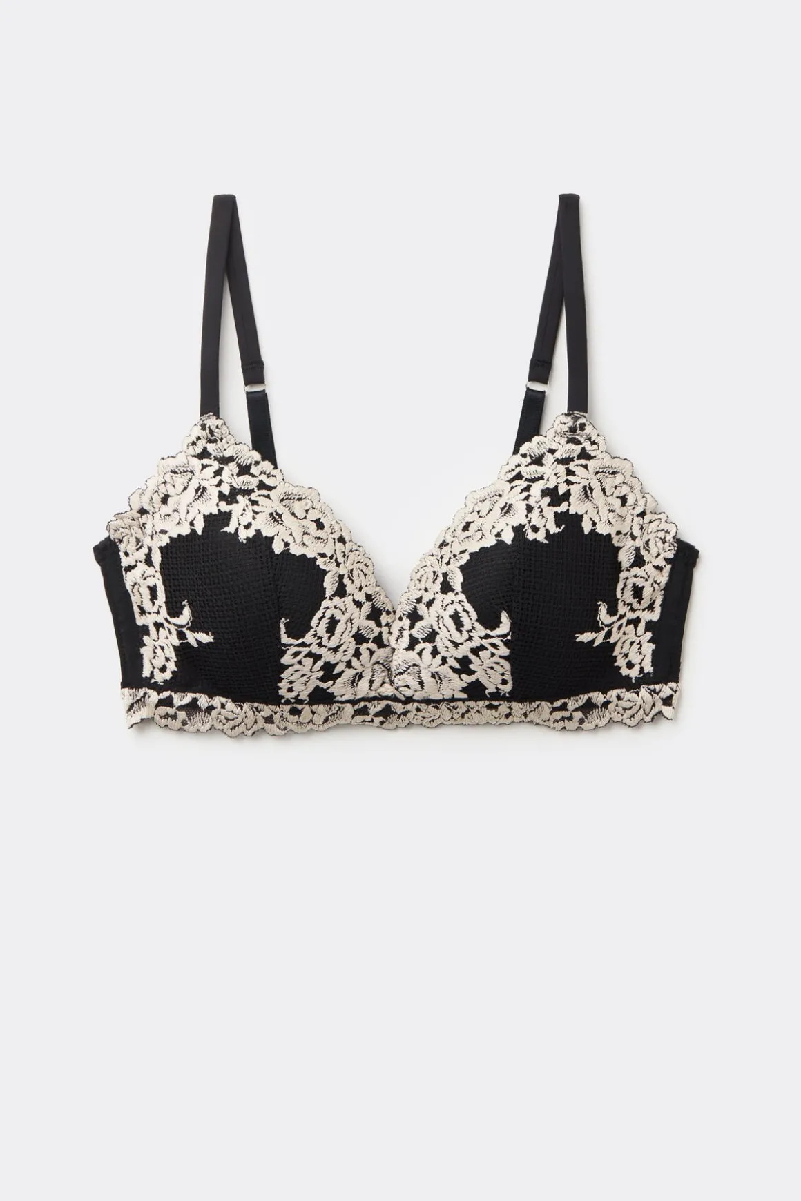 Pretty Flowers Triangle-BH Tiziana
