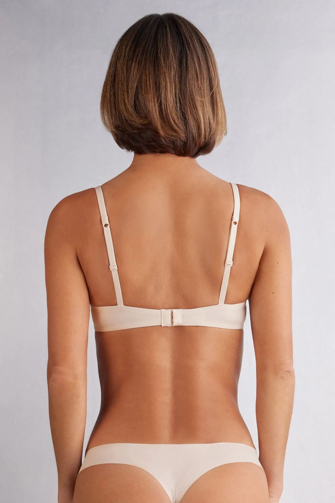 Push-Up-BH Monica van Ultralight Microvezel