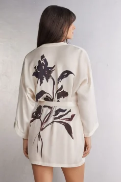 Sleepless Nights Kimono van Viscose Satijn