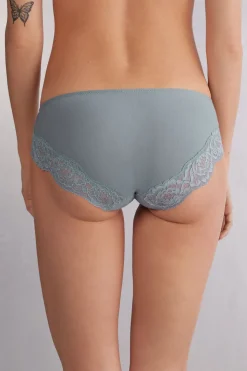 Slip Embrace Simplicity