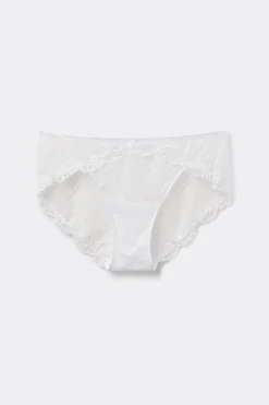 Slip Sophisticated Allure
