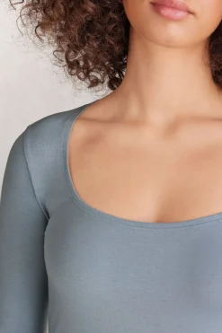 Trui met lange mouwen en halslijn voor vrouwen in Micromodal
